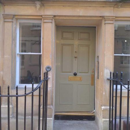 Pass The Keys Stylish 2 Bed Eco Flat In The Heart Of Bath Apartment Exterior foto