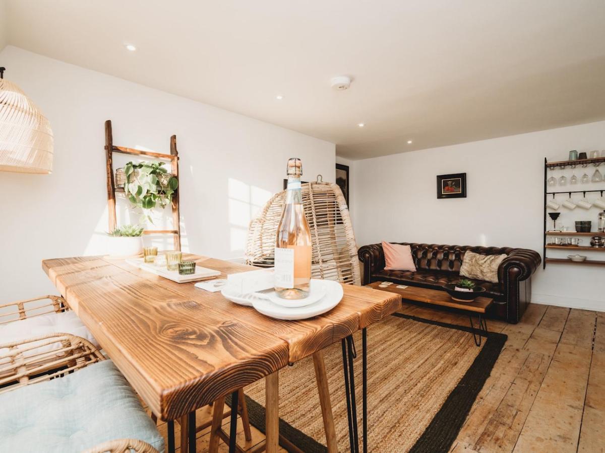 Pass The Keys Stylish 2 Bed Eco Flat In The Heart Of Bath Apartment Exterior foto